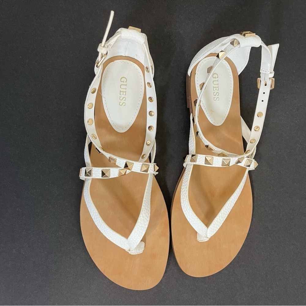 Guess Nizana White Rivited Thong Sandal